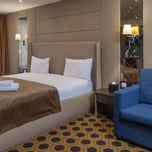 Camera familiare con letto king size